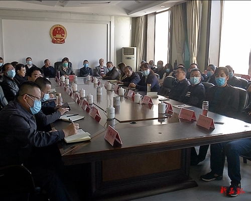 我县收看全国脱贫攻坚先进事迹巡回报告会