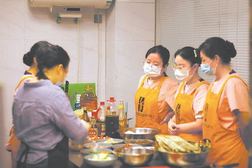 从 保姆阿姨 到 职业家政人